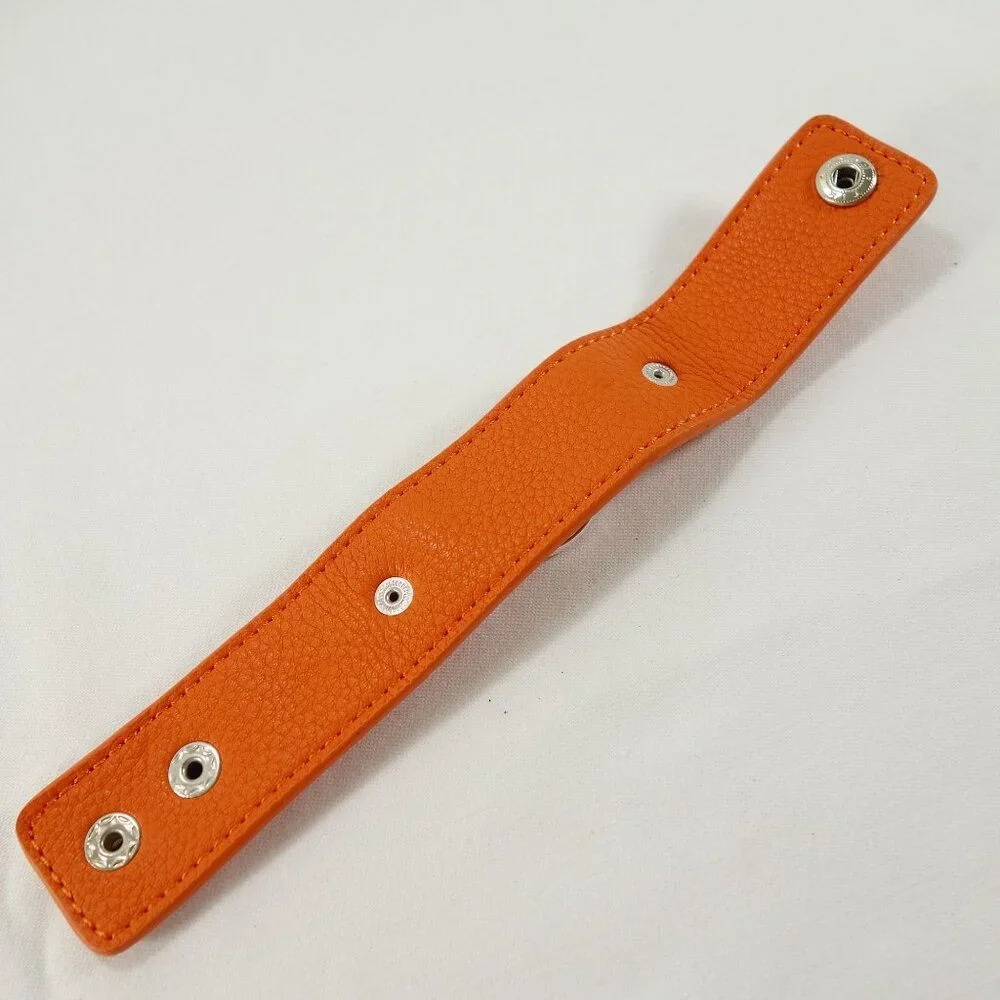 University Of Tennessee UT Vols Men's Quartz Watch Orange Leather‎ Snap Bracelet